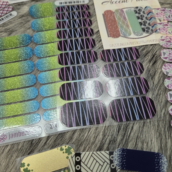 Jamberry Nail Wraps Collection Heater Included - Picture 9 of 14